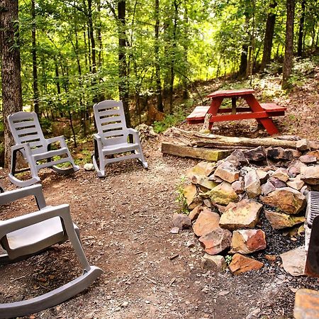 The Americana - Parker Creek Bend Cabins مورفريسبورو المظهر الخارجي الصورة