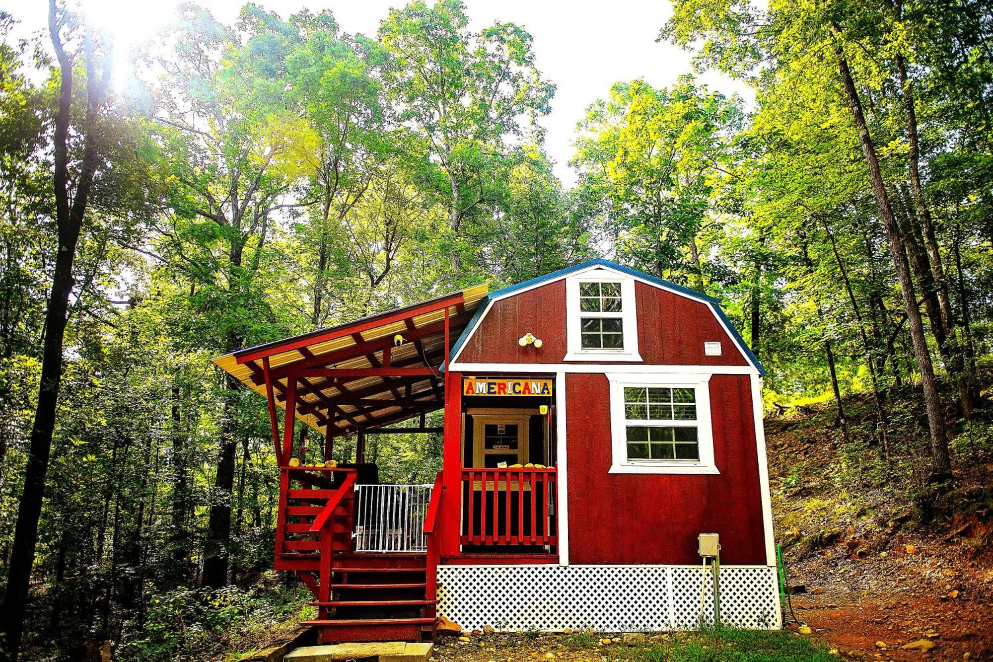 The Americana - Parker Creek Bend Cabins مورفريسبورو المظهر الخارجي الصورة