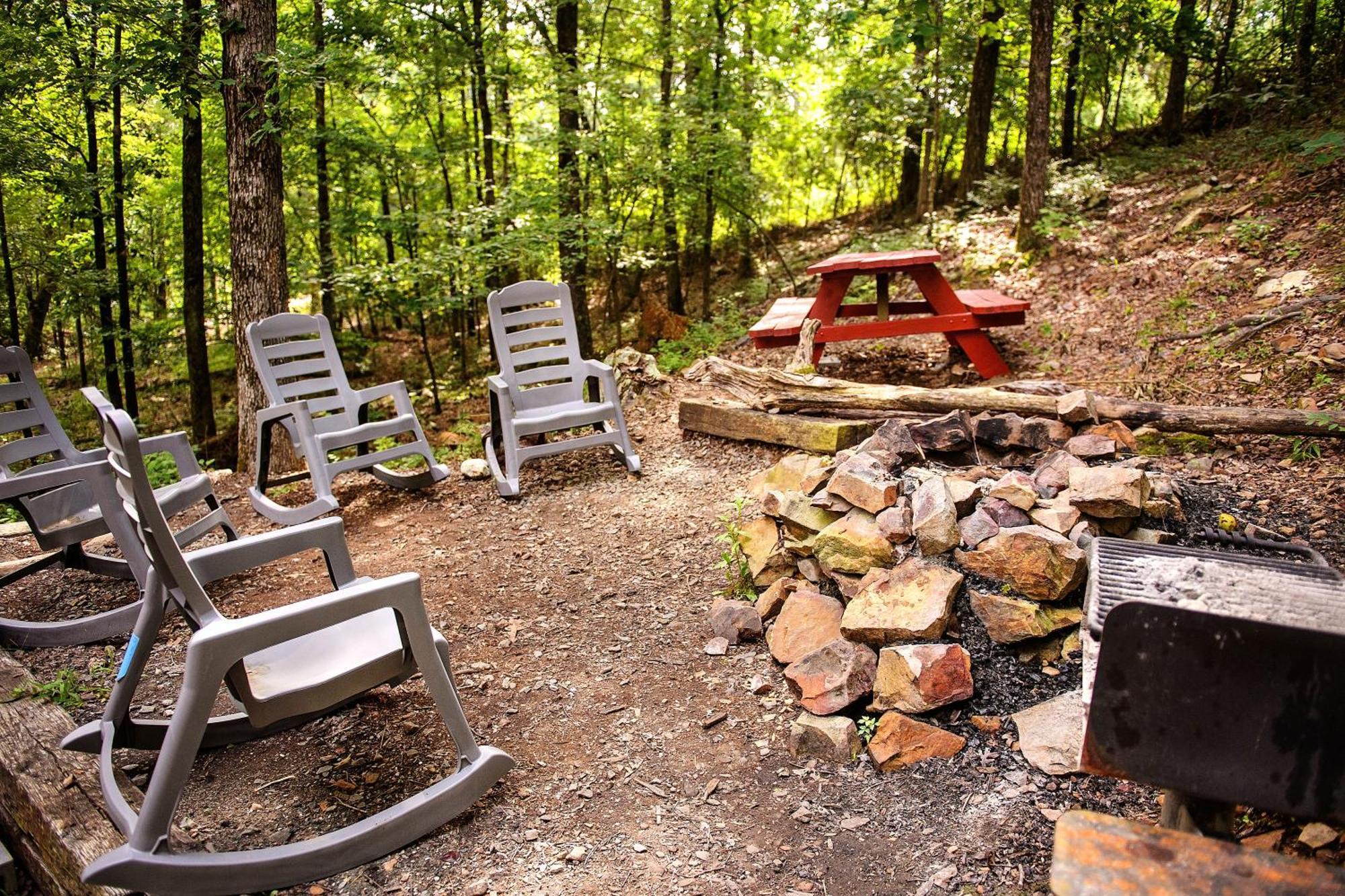 The Americana - Parker Creek Bend Cabins مورفريسبورو المظهر الخارجي الصورة
